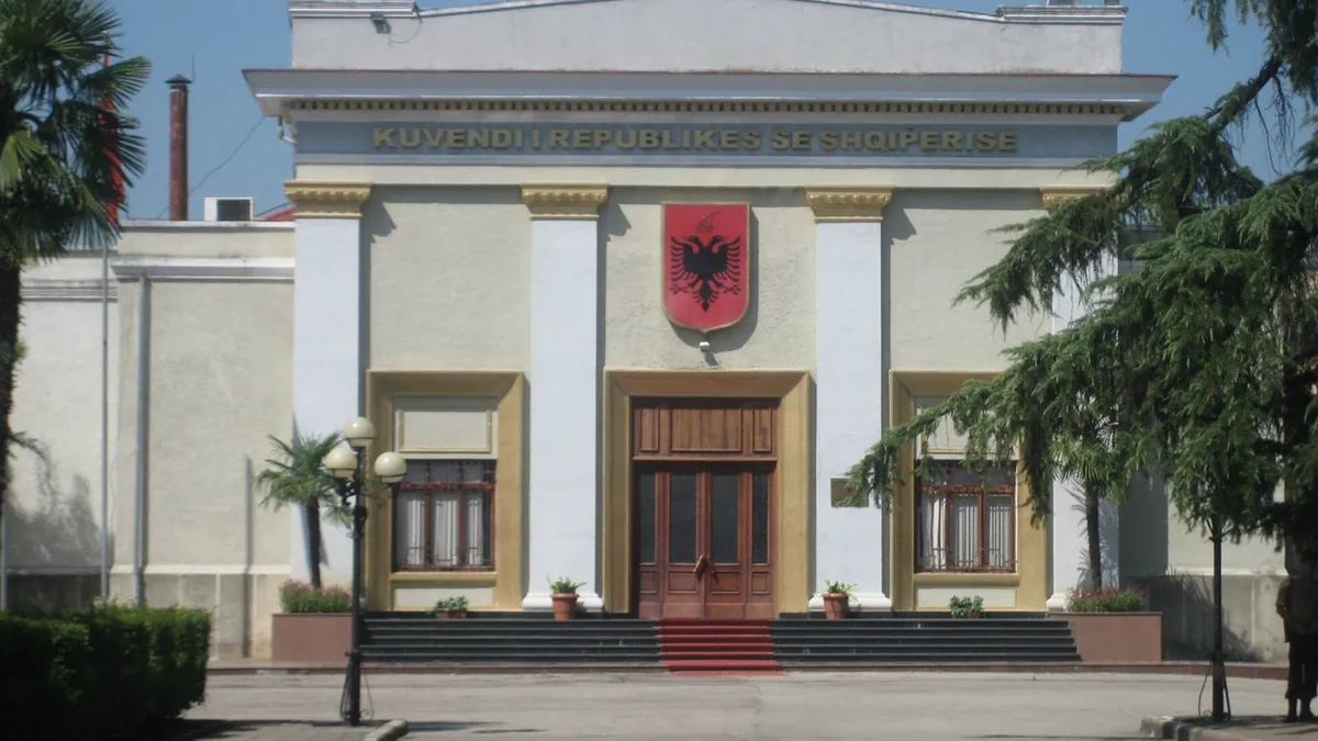 Parlement d’Albanie, Tirana