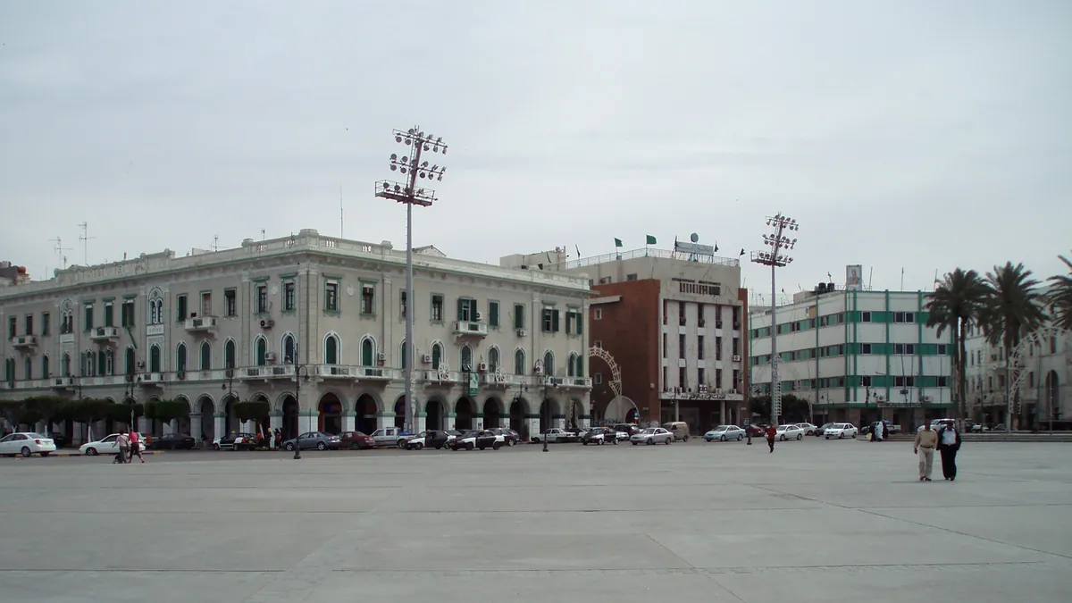 Place Verte (place des Martyrs), Tripoli (la capitale, pas un parlement)