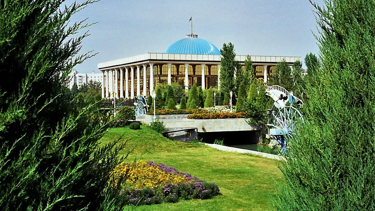 Oliy Majlis, Taschkent